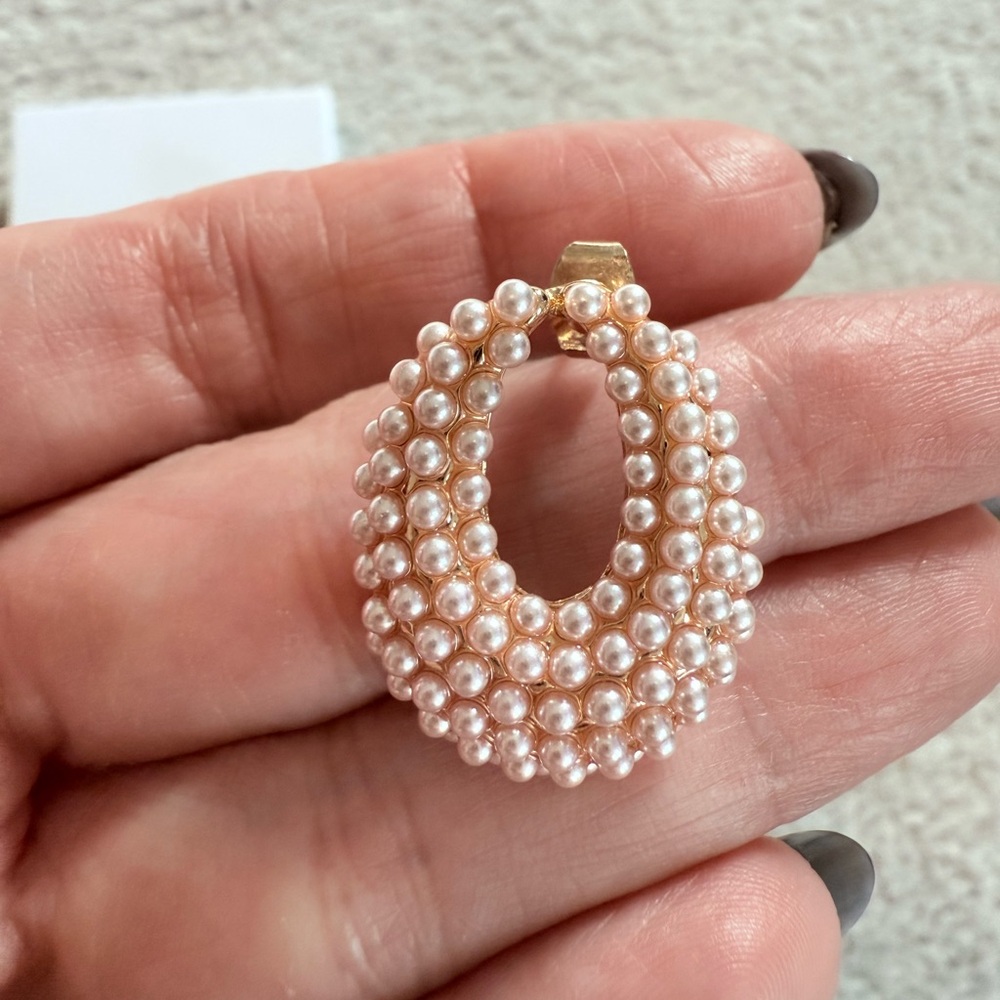 Ettika pearl earrings - Picture 5 of 9